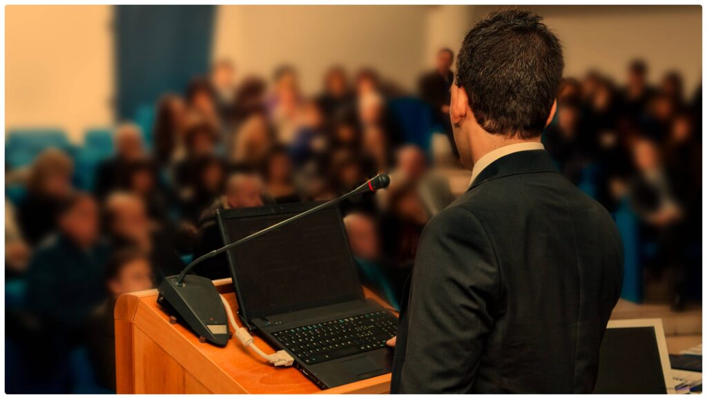 Guía para hacer networking efectivo en redes sociales hoy